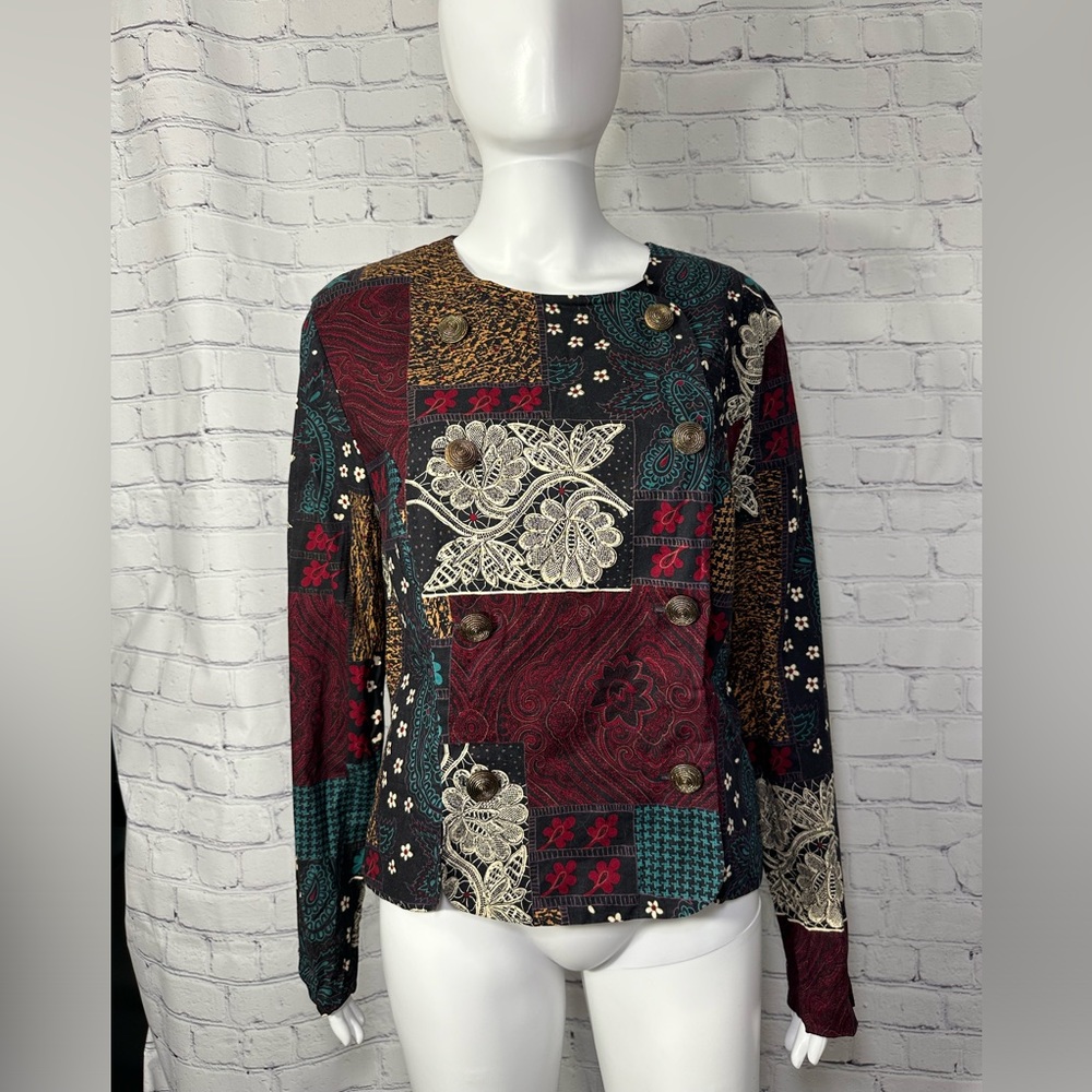 Melissa Collection fabric print button up shirt